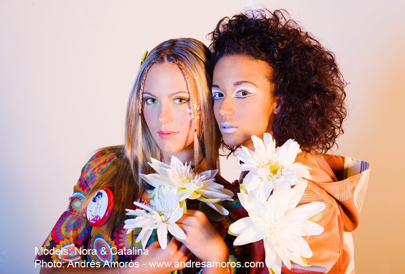 Nora y Catalina, modelos del programa de TV Supermodelo, fotografía de andres amoros